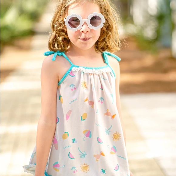 Love + Grow NWT Seaside Stripes Playset 4T - Picture 2 of 3